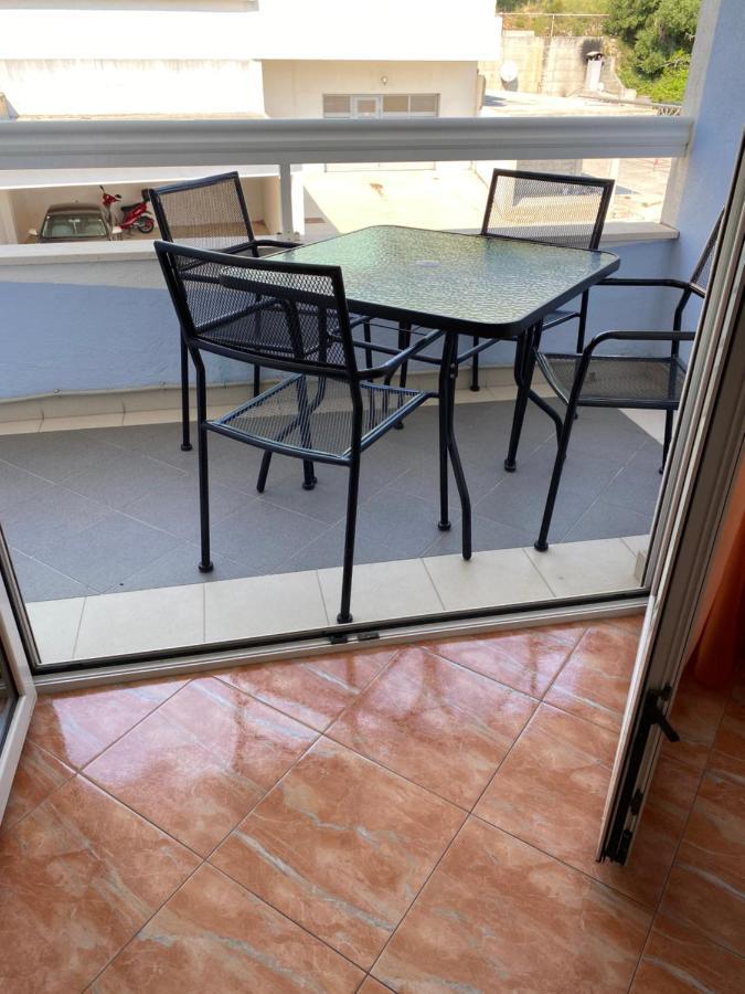 Apartmani Jukanovic Башка-Вода Экстерьер фото