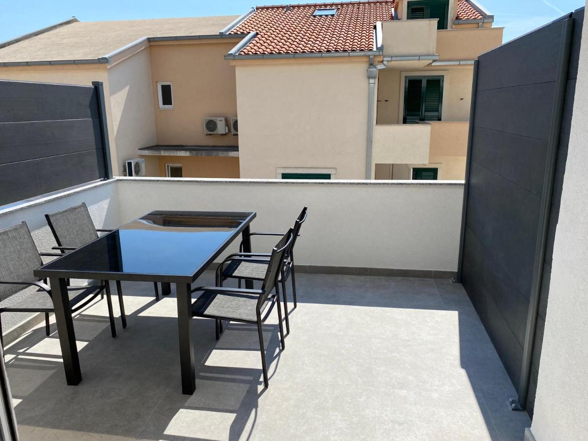Apartmani Jukanovic Башка-Вода Экстерьер фото