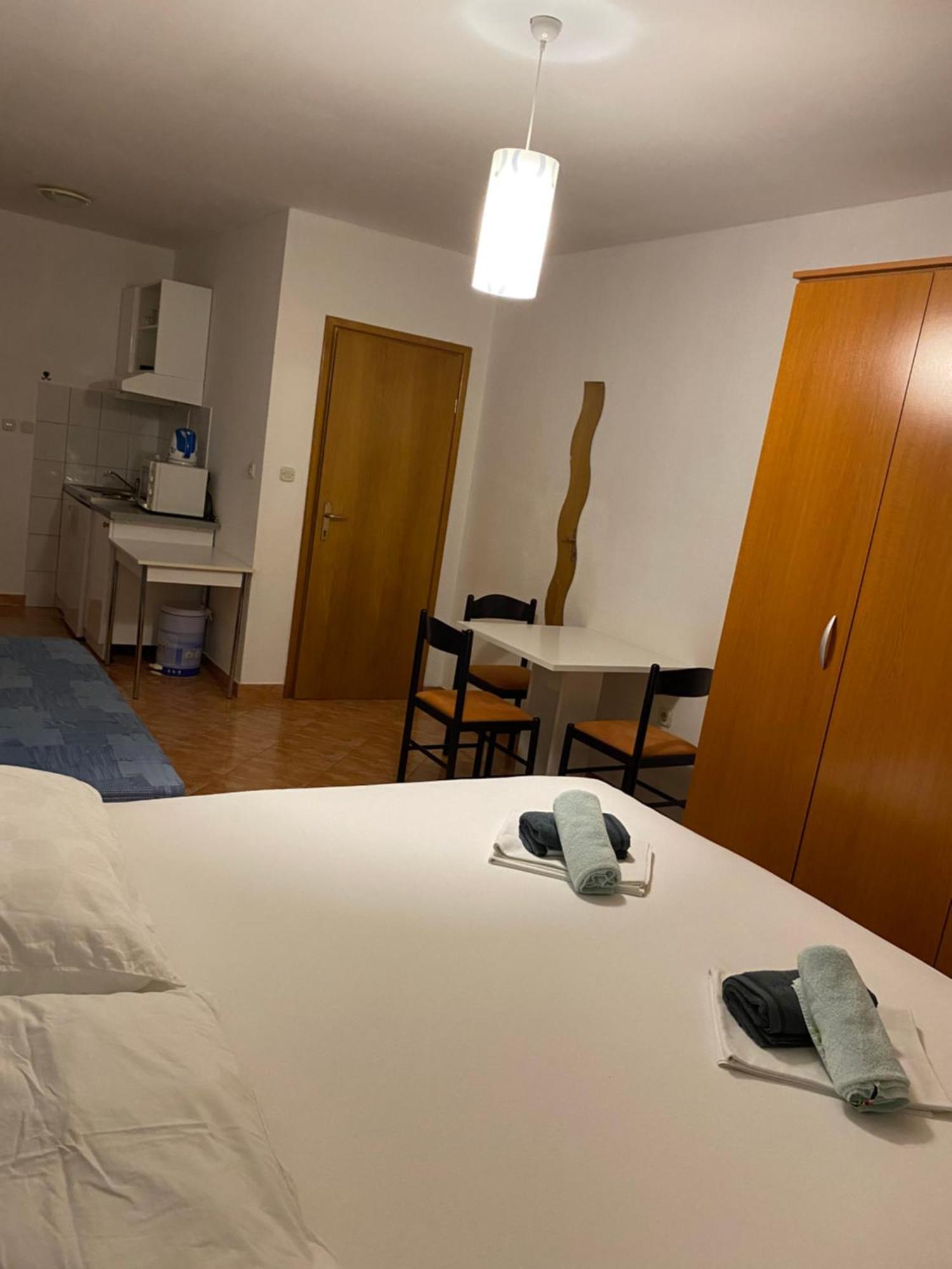 Apartmani Jukanovic Башка-Вода Экстерьер фото