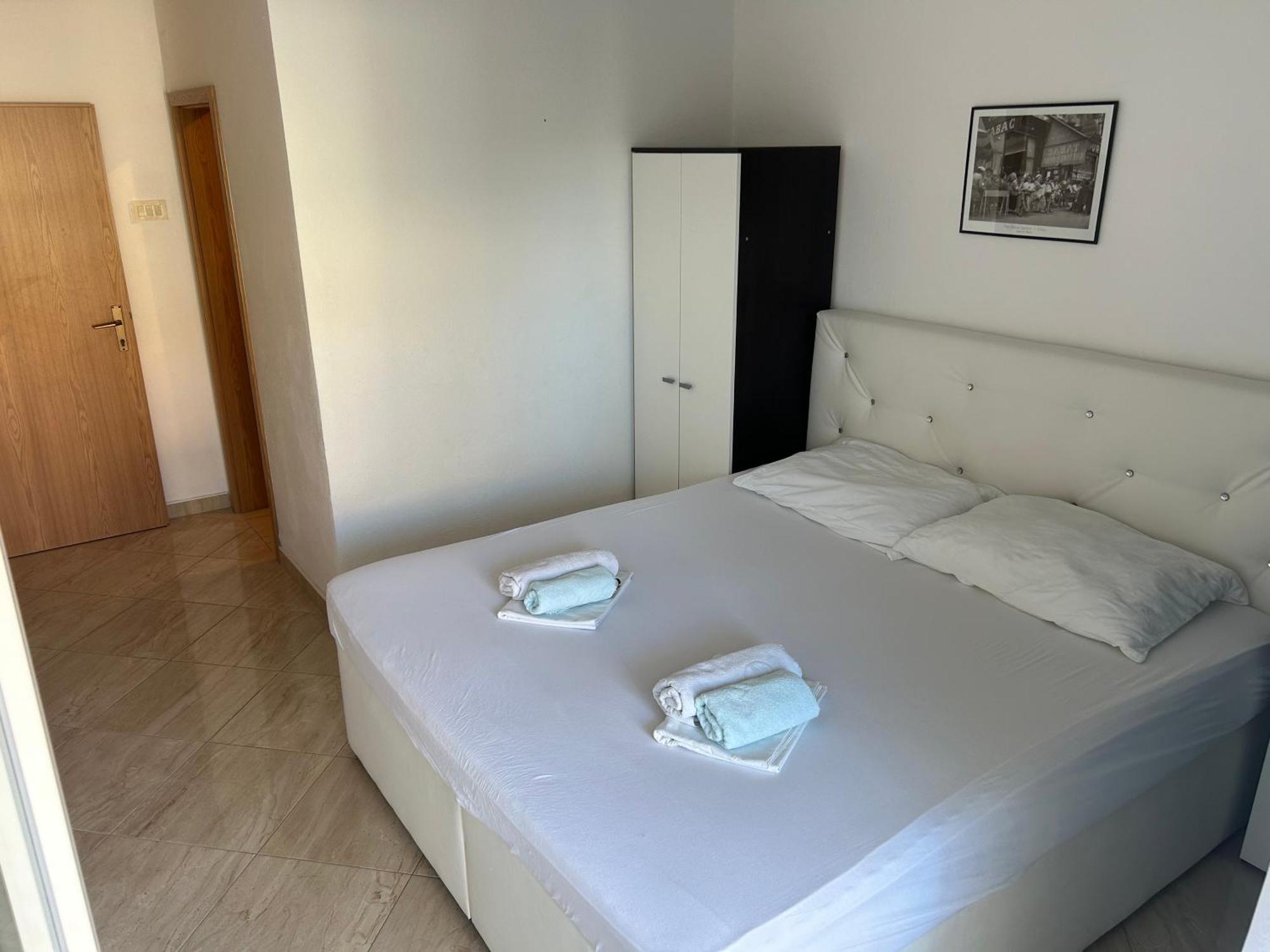 Apartmani Jukanovic Башка-Вода Экстерьер фото