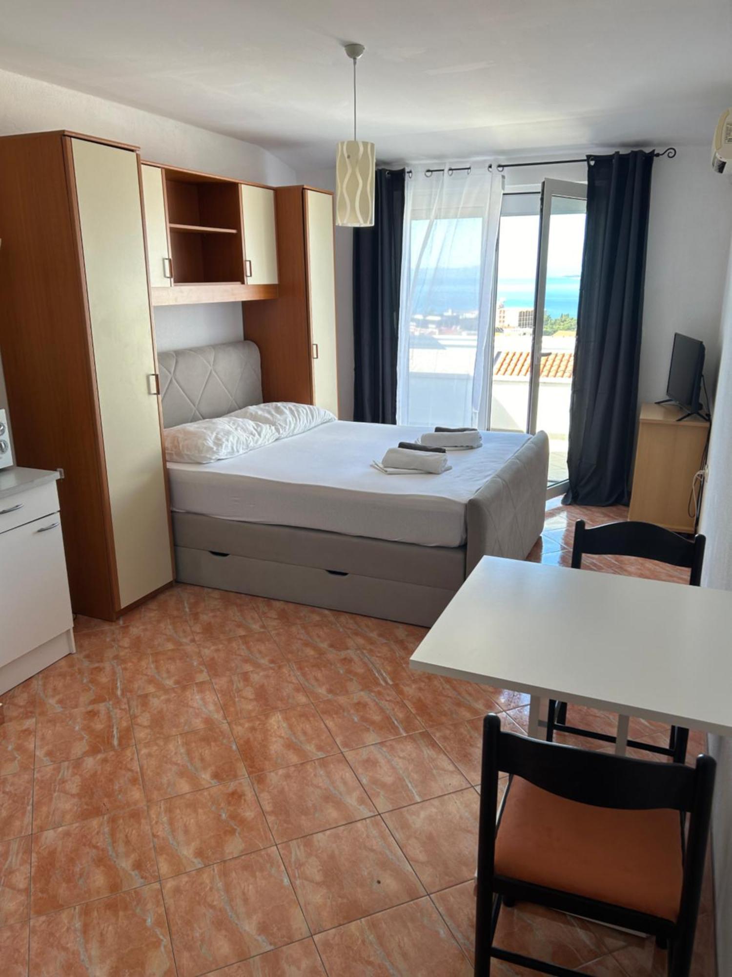 Apartmani Jukanovic Башка-Вода Экстерьер фото