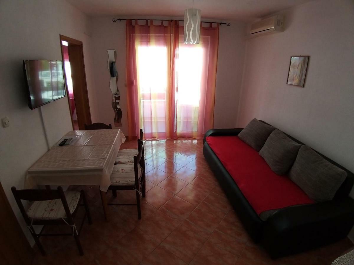 Apartmani Jukanovic Башка-Вода Экстерьер фото